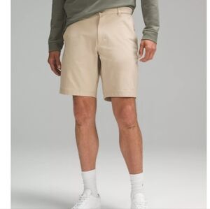 Lululemon Commission Classic Fit 9" Shorts